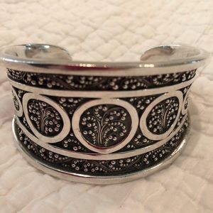 ✳️PRICE DROP TODAY✳️Tree of Life Cuff 925